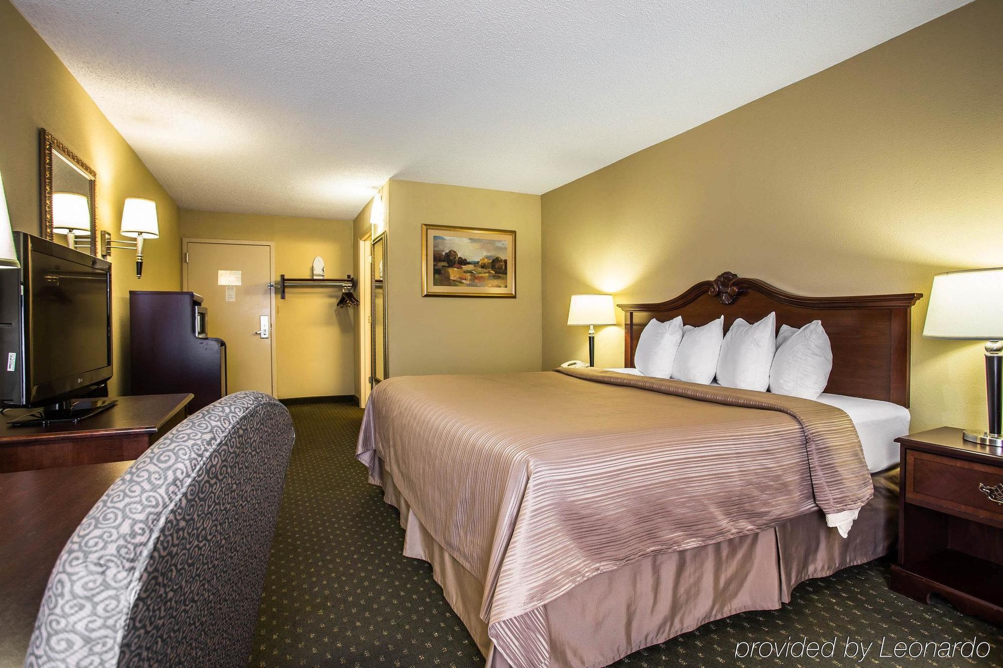 Quality Inn At The Park Форт Мил Екстериор снимка