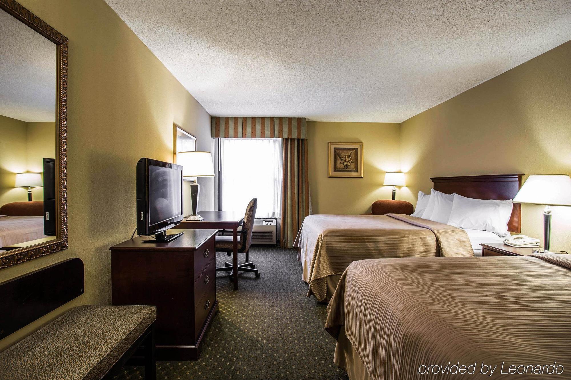Quality Inn At The Park Форт Мил Екстериор снимка
