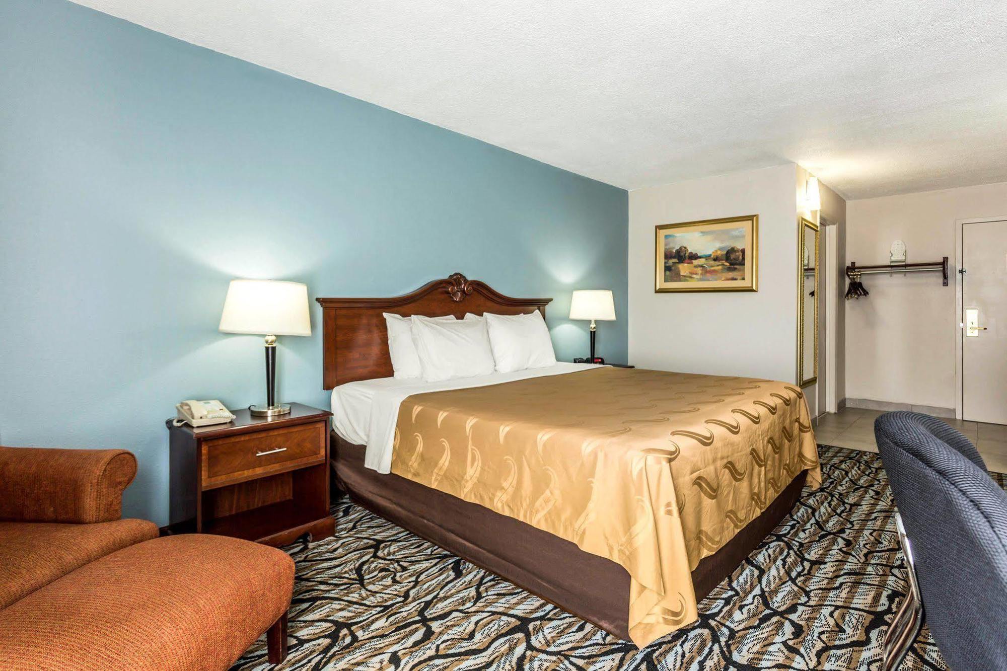 Quality Inn At The Park Форт Мил Екстериор снимка